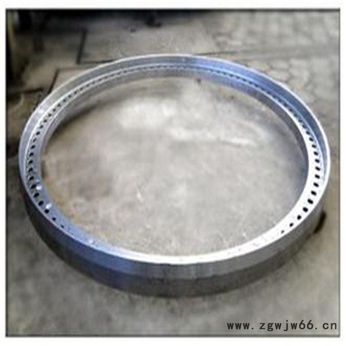 天宇管件齐全 超薄超大法兰 碳钢法兰 法兰生产厂家图5