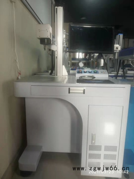 四川激光打标机，刀具锯片激光打码机 机械手自动打标机飞龙达图5