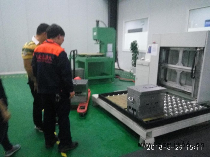 刀具打标机供应，激光打标机，打码机售后维修，零件刻字图8