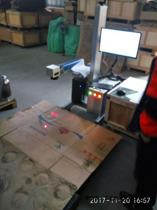 刀具打标机供应，激光打标机，打码机售后维修，零件刻字图3