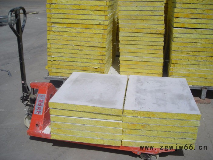 厂家批发外墙保温岩棉板 岩棉保温板 防火岩棉板 防火材料 耐火图3