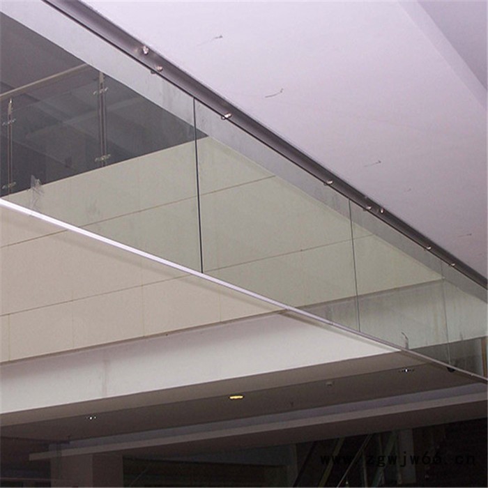 北京鑫瑞达可定制 挡烟垂壁固定钢制挡烟垂壁 防火玻璃钢制帘片防火材料垂壁质量放心图5