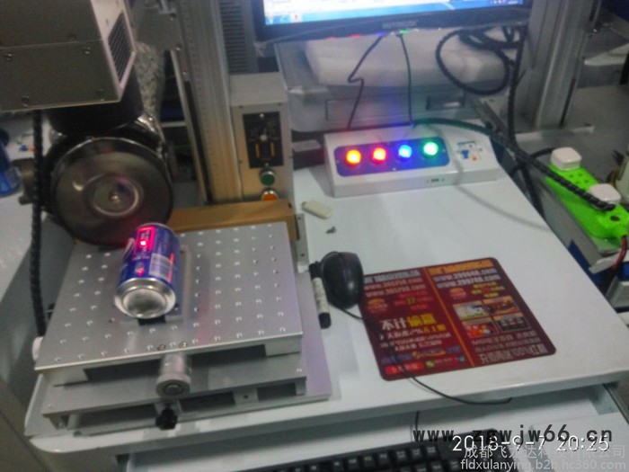 成都激光打码机，小型激光打标机，移动式打标机，刀具打码机，激光打标机，激光标记机图5