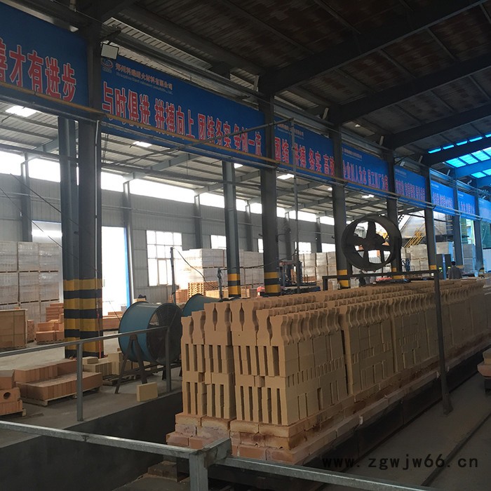 科瑞供应高温窑炉用耐火材料 建材 冲天炉用耐火砖 粘土质耐火砖国标  耐火材料耐火砖  量大从优  欢迎来厂实地考察图2