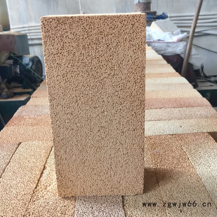 保温耐火材料 厂家直供 高温工业窑炉保温内衬 定制各材质保温砖图2