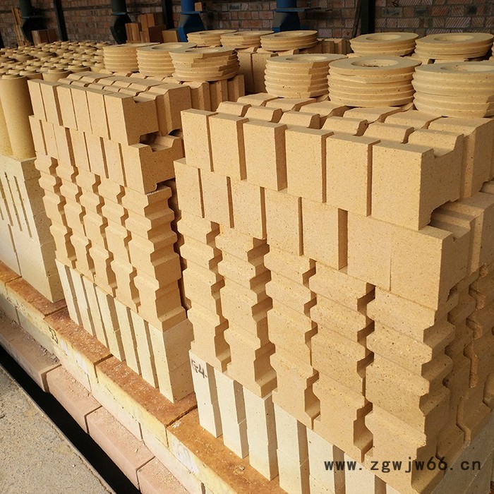 高温耐火砖 玻璃窑用耐火材料 河南耐火砖厂家来图定制加工异型耐火砖图3