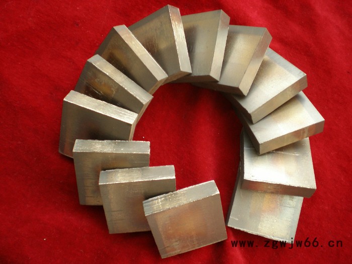 供应沈阳盛源金刚石磨块、磨片、磨头，长磨块、方磨块、圆磨块、水磨石地坪磨块、石材磨块、耐火材料磨块、金刚石异型磨块、磨头图4