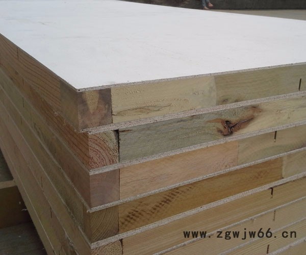 做木质防火门芯板防火木门专用填充防火材料带防火供能的木门甲乙级防火木门芯板生产厂家用于入户门酒店门道门的木门中间填充材料图4