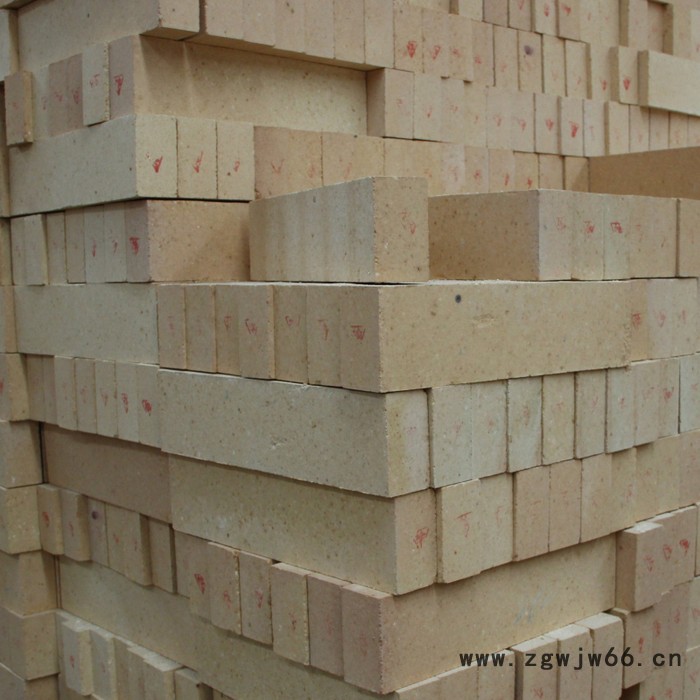 新密耐火材料厂家 主要生产有高铝耐火砖 粘土耐火砖 刚玉砖 镁砖 莫来石砖 型号全 样式多 欢迎来厂考察图8