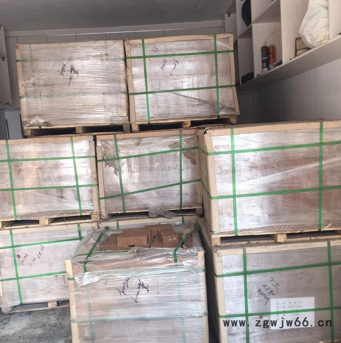 耐火材料厂家直供 加热炉用 耐碱耐火烧结镁砖  镁质耐火砖 中档镁砖可加工定做