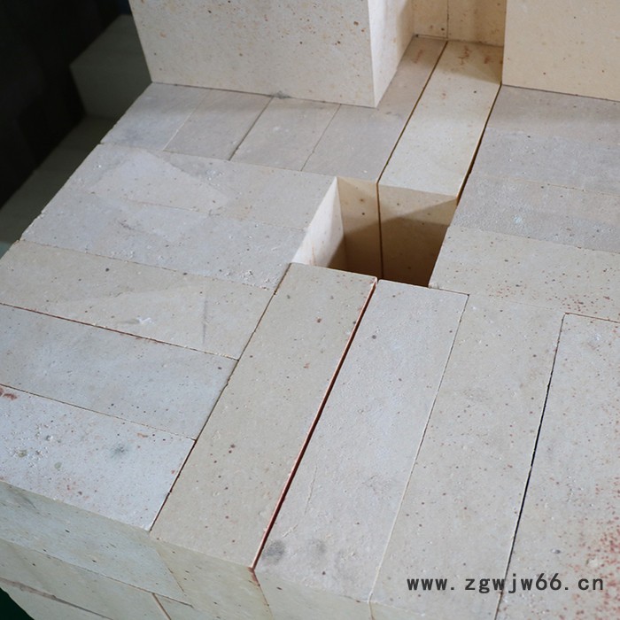 科瑞耐火材料 河南新密厂家耐火砖 高铝标砖 耐侵蚀抗压 T3标砖 一级高铝砖 尺寸标准 含铝量高 生产周期短 欢迎咨询图2