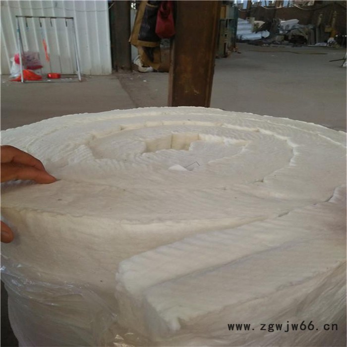 悦恒保温隔热耐火材料 硅酸铝针刺毯 硅酸铝保温棉厂家图2
