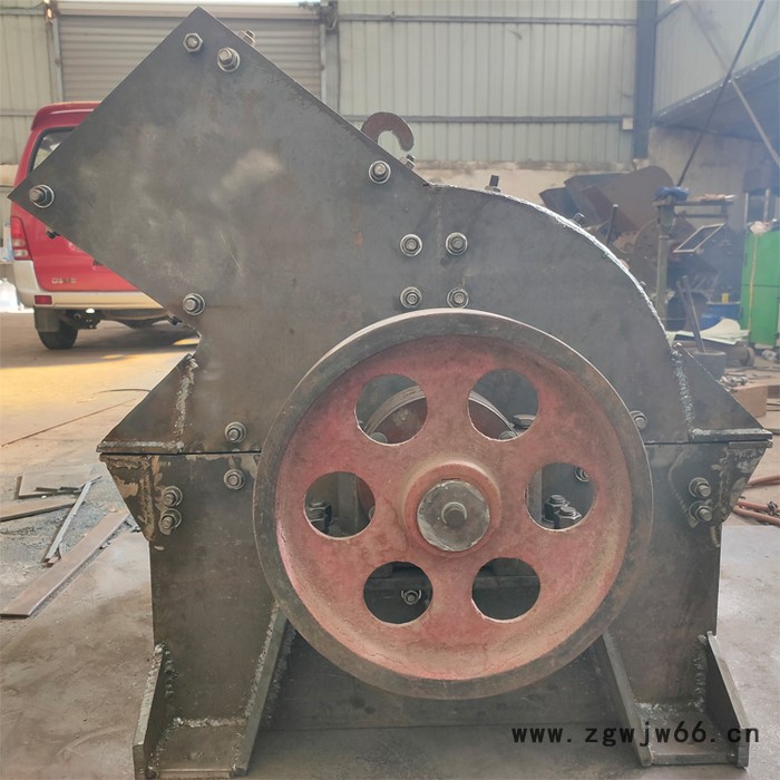 越鑫机械 供应 PC600x600型锤式制砂机 耐火材料锤式破碎机 蛇纹石粉碎机图4