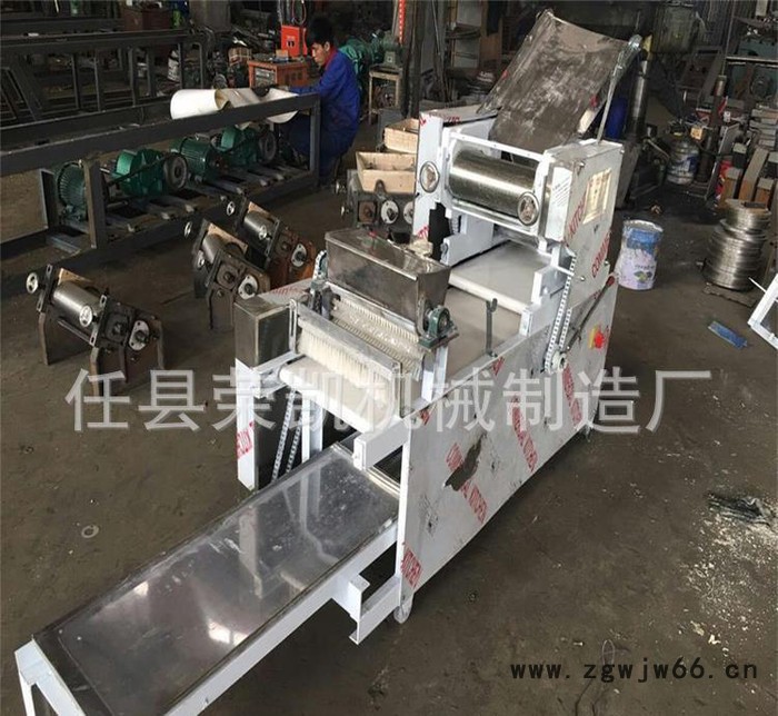 直销260型双面撒粉  自动叠皮切面机 配送刀具