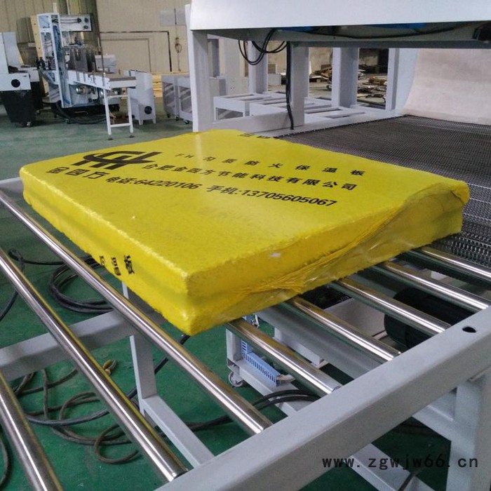 新胜强XSQ----6000型热收缩包装机 保温材料覆膜包装机,裹膜包装机图6