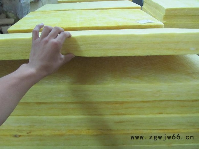 供应离心玻璃棉保温板 保温材料 供应A级离心玻璃棉保温材料 A级离心玻璃棉保温管、毡 供应华美离心玻璃棉图6