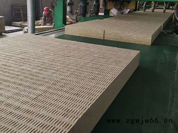 优耐斯 岩棉板 手工岩棉板 保温材料岩棉板  厂家长期现货供应 量大优惠图7