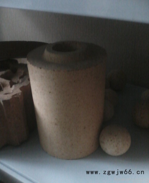 炼钢用硫钢筒砖 冶金行业专用耐火材料 河南新密耐火材料直销图3