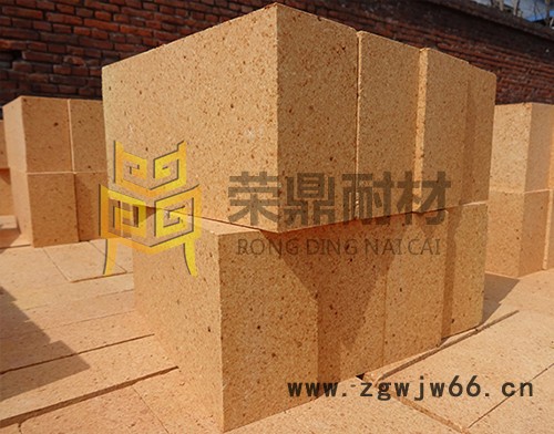 新型耐火材料感应电炉捣打料图7