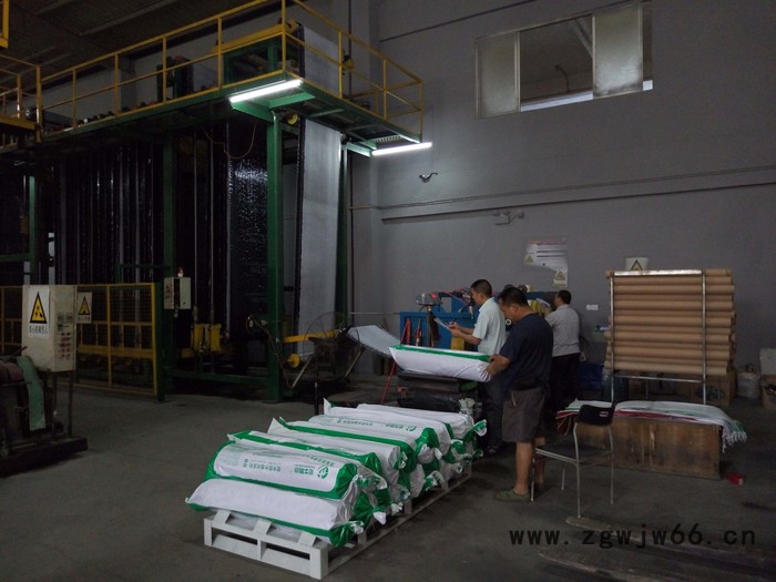 自粘防水材料高分子湿铺防水卷材图8