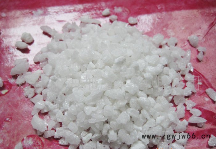 **一级电熔白刚玉段砂，耐火材料,直销，AL2O3≥99.6图3