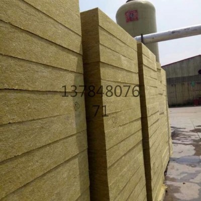 河北世达专业生产保温材料硅酸钙板绿色环保