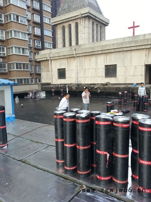 西安鸿飞堵漏公司揭秘西安防水堵漏行业之内幕西安屋面防水问题 防水维修堵漏楼顶防水之防水材料选择方法图6