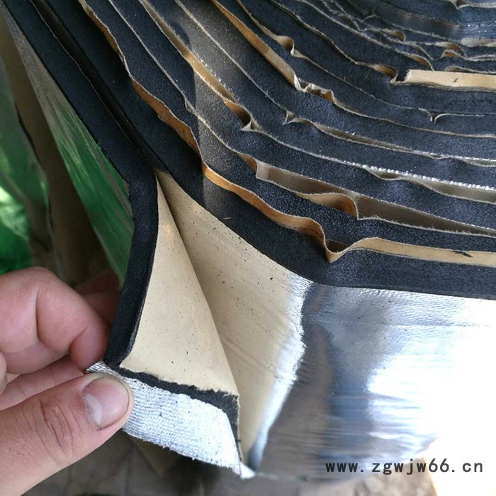 铝箔隔热棉自粘屋顶橡塑保温棉楼顶耐高温防火防晒隔热板保温材料图6