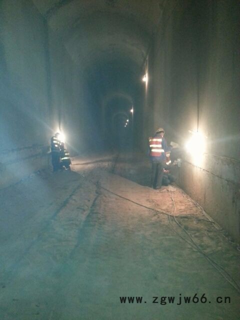 西安防水专家为少数防水公司谋利这个知道吗鸿飞地下堵漏维修公司地下防水维修方案靠啥取胜地下廊道防水材料选择图4