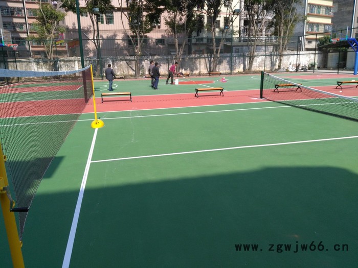 利达丙烯酸材料厂家，丙烯酸施工，丙烯酸篮球场，硬地丙烯酸 丙烯酸防水材料图3