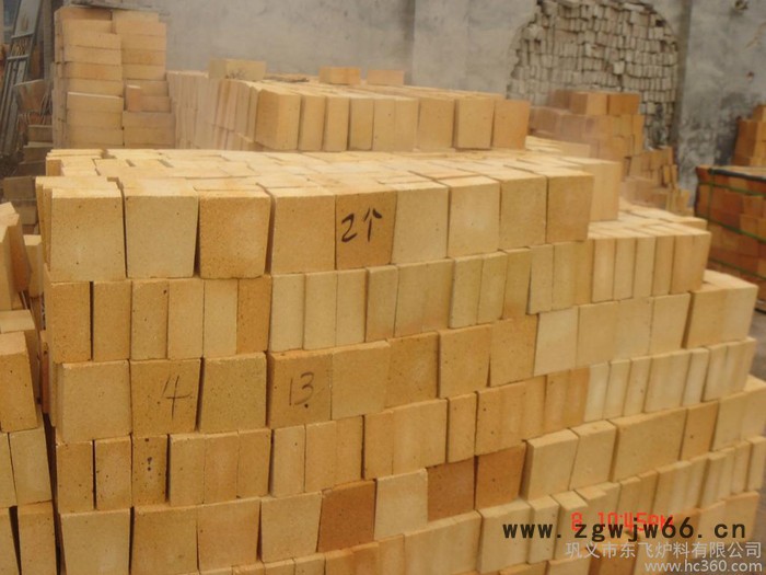 供应东鑫二级高铝耐火砖耐火材料