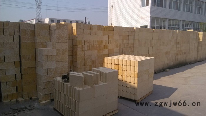 顺泰恒**供应高铝砖、铁包砖  专业生产炼铁用耐火材料 标准粘土砖  粘土砖图2