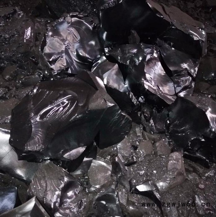 **；改质沥青，高温沥青，中温沥青，可用于耐火材料，防水材料，沥青漆，质量保障，量大优惠。图6