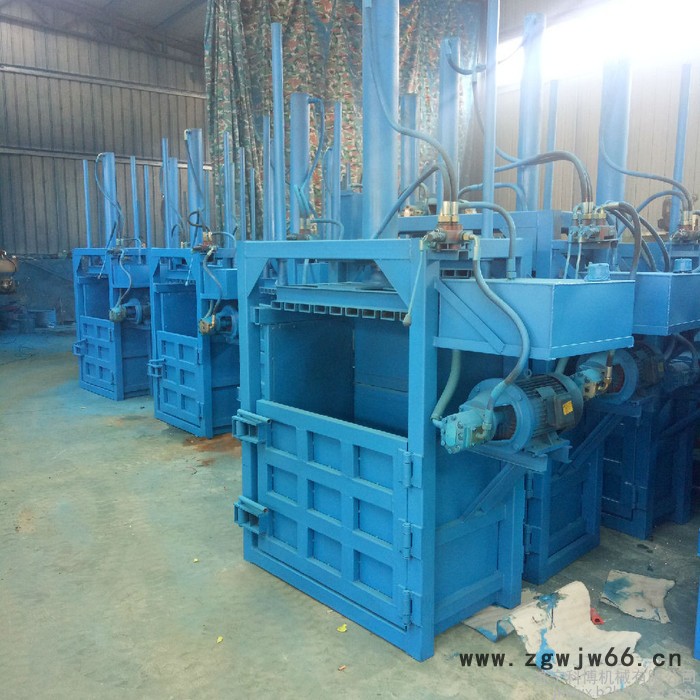 立式易拉罐压块机 立式废塑料打包机 保温材料打包机科博图8