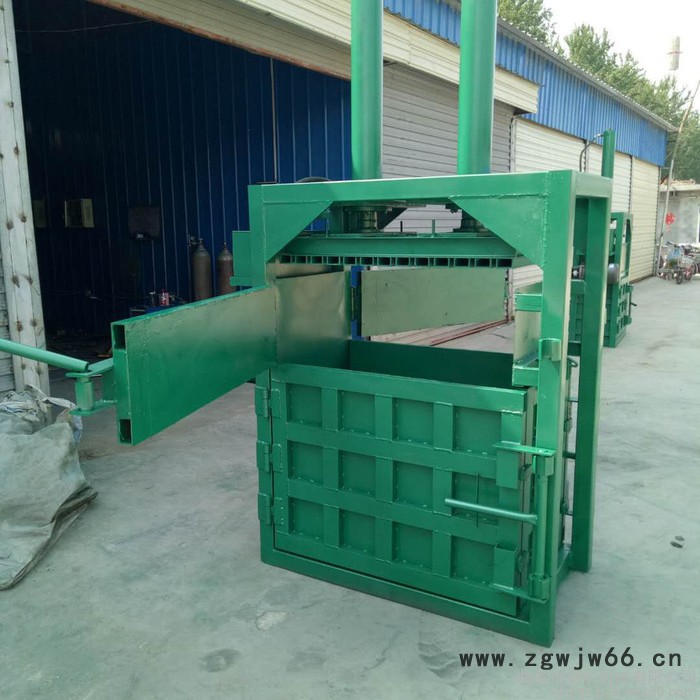 塑料薄膜液压压缩机 废铁桶压扁机 防水材料边角料液压打包图6