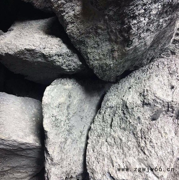 佰富康碳化硅厂家供应碳化硅98%黑碳化硅块价格耐火材料用碳化硅图3