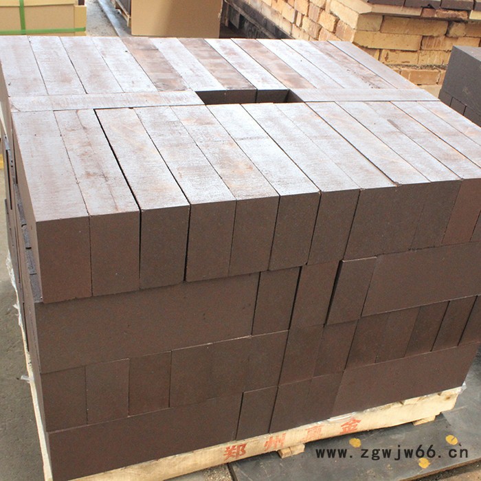 正隆耐材 直销 碱性砖 碱性耐火砖  耐火材料图3