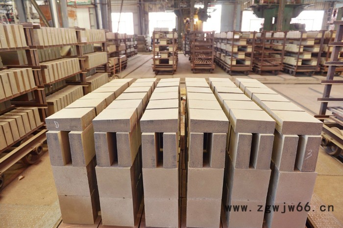 供应郑州真金耐火砖磷酸盐砖耐火材料批发图3