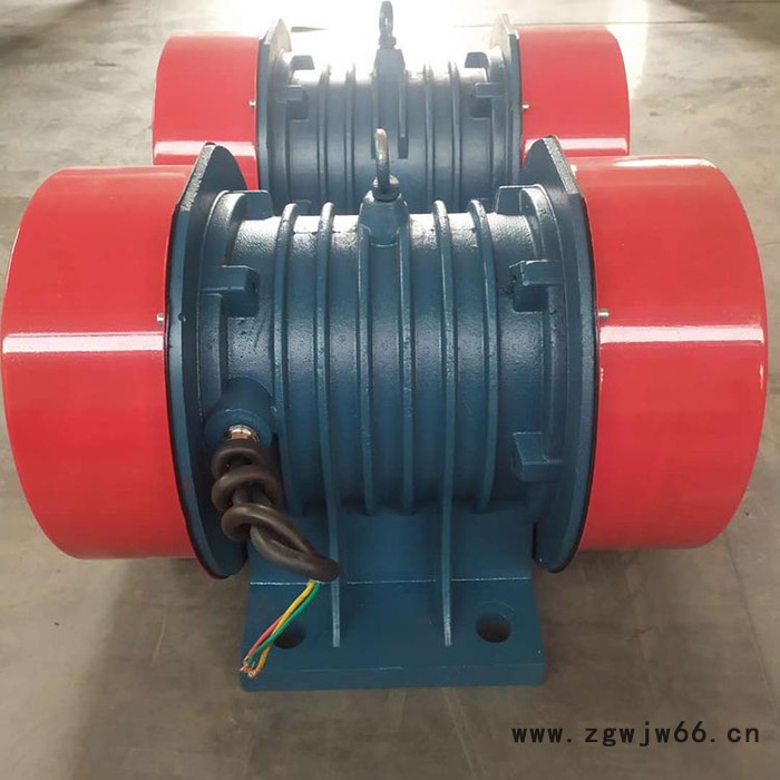 阿里地区工业振动电机 三相异步振动电机 新乡宏达 库存充足当天发货图3