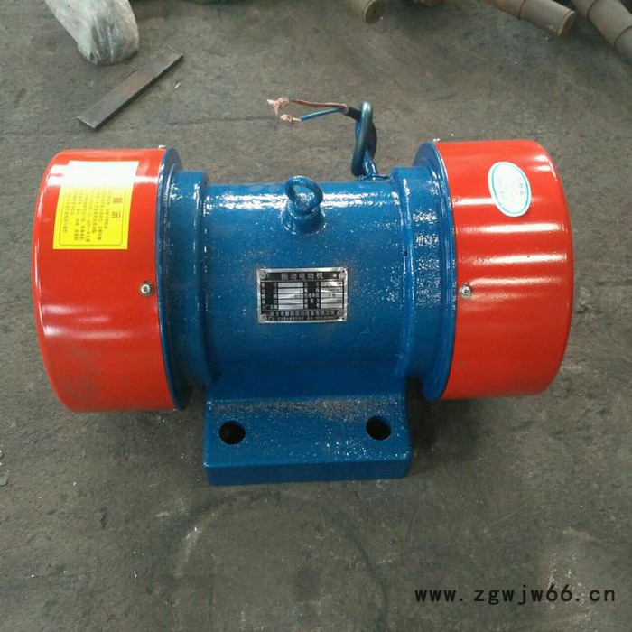 ** YZS-30-4振动电机 卧式振动电机 新乡市新联振动图4