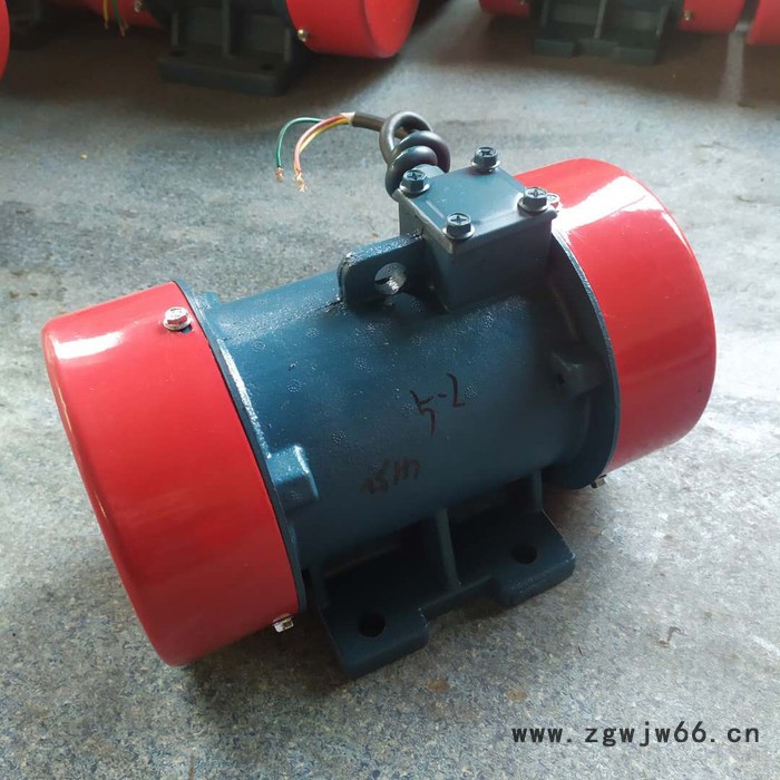 宏达 振动电机 VB-1076-W振动电机 激震力10KN振动电机 功率0.7KW  输送机振动电机 给料机电机图2