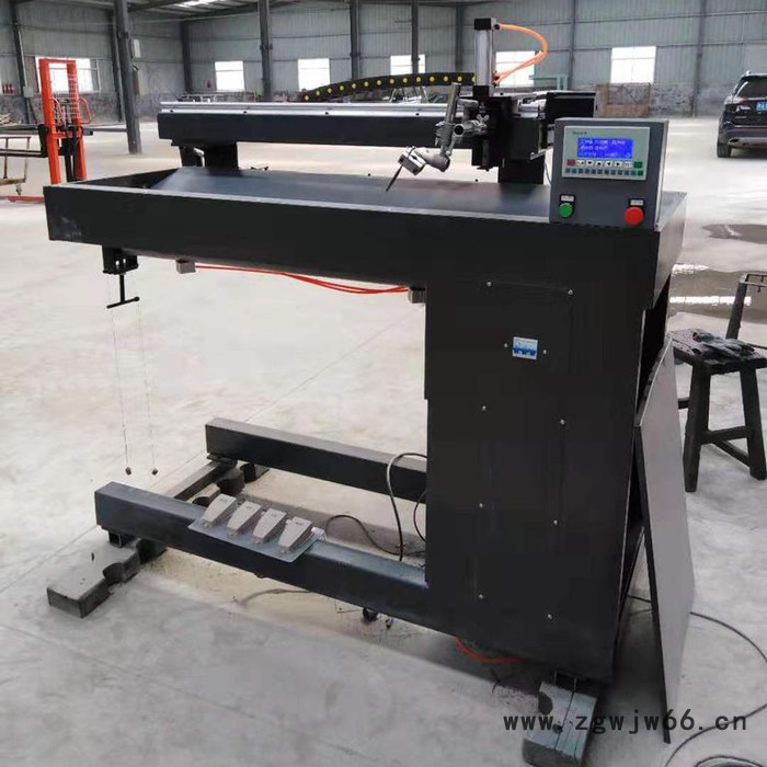 济南丰鑫直缝焊设备 钢管 镀直缝焊 PLC控制滚珠丝杠 步进电机驱动 适用于钨极氩弧焊和二保焊  气囊压紧 **图2