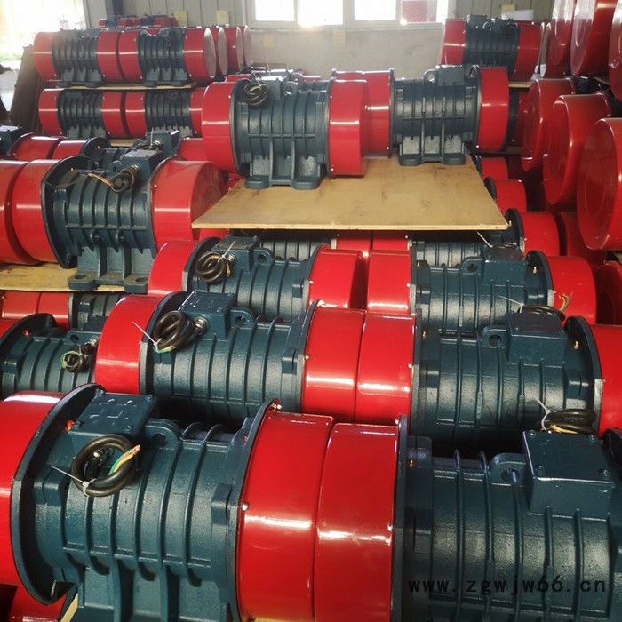 供应YZO-75-4振动电机新乡宏达3.7kw振动电机图3