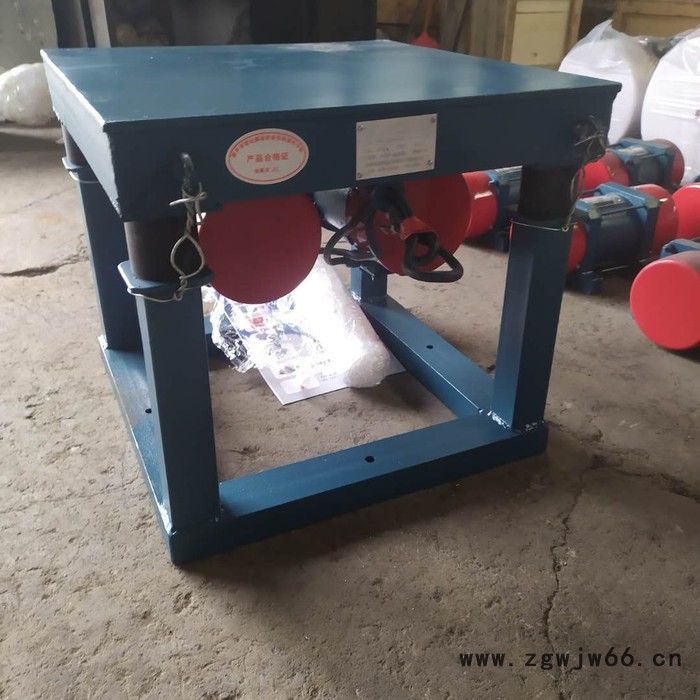 宏达VB-534-W振动电机2级0.25KW 振动器 偏心块可调 纯铜芯国标电机马达新余 振动平台电机生产商图2