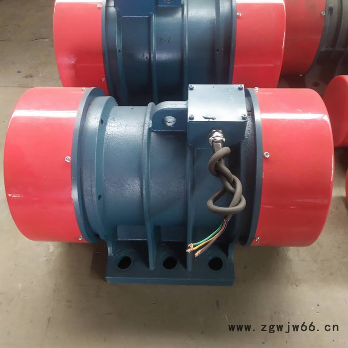 振动电机平旋型复旋型宏达震动电动马达XVM-40-4激振力可调功率2KWJZO电机YZO电机侧板电机图3