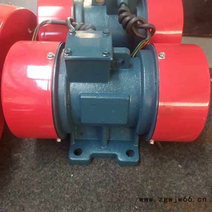 振动电机平旋型复旋型宏达震动电动马达XVM-40-4激振力可调功率2KWJZO电机YZO电机侧板电机图5