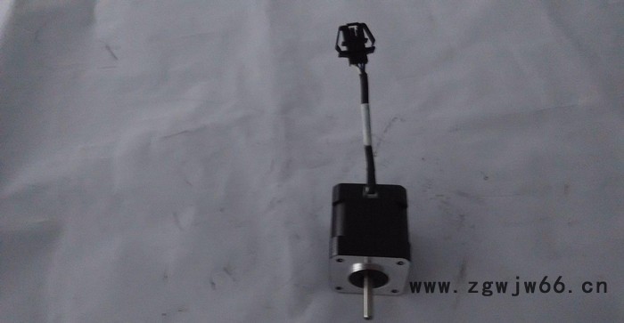 直销MP042方形系列混合式步进电机图3