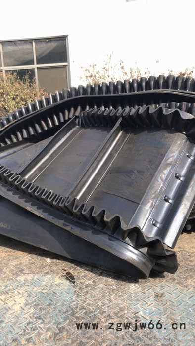 波纹输送带防爆电机 矿石输送机图3