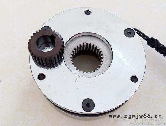 拓珂微型失电电磁制动器断电抱闸刹车伺服电机步进电机制动器42/57/86/110/130步进电机断电制动器24vdc图3