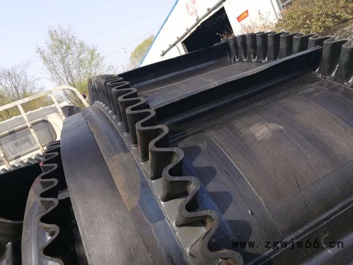 砂石专用挡边皮带输送机防爆电机 港口专用图2